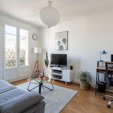 Gaspar - 2 Pieces Au Dernier Etage Avec Balcon Булонь-Бийанкур Экстерьер фото